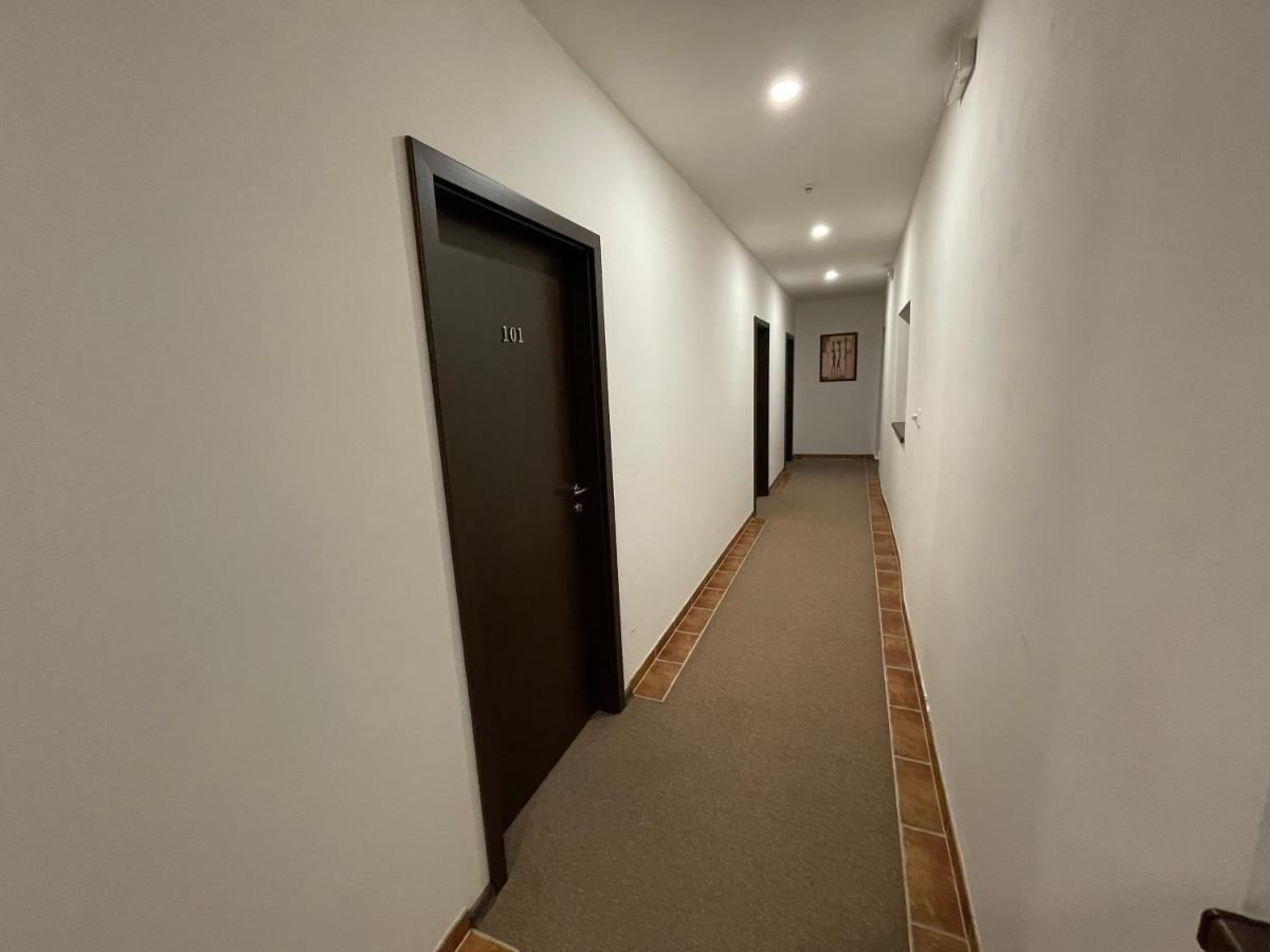 ubytování v centru města Kadaně Kadaň Exterior foto